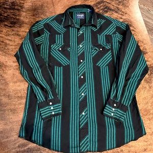 Wrangler Striped Pearl Snap Button Down - Size L